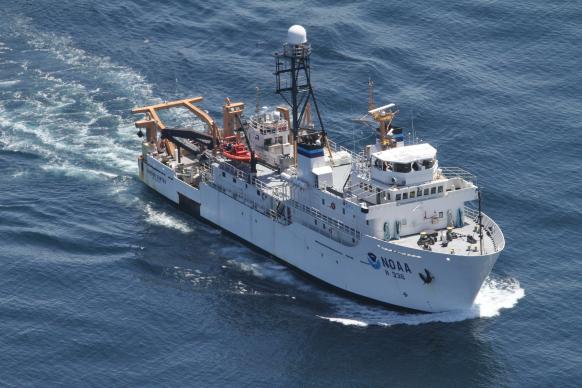 NOAAS Gunter, photo by J. Gatzke